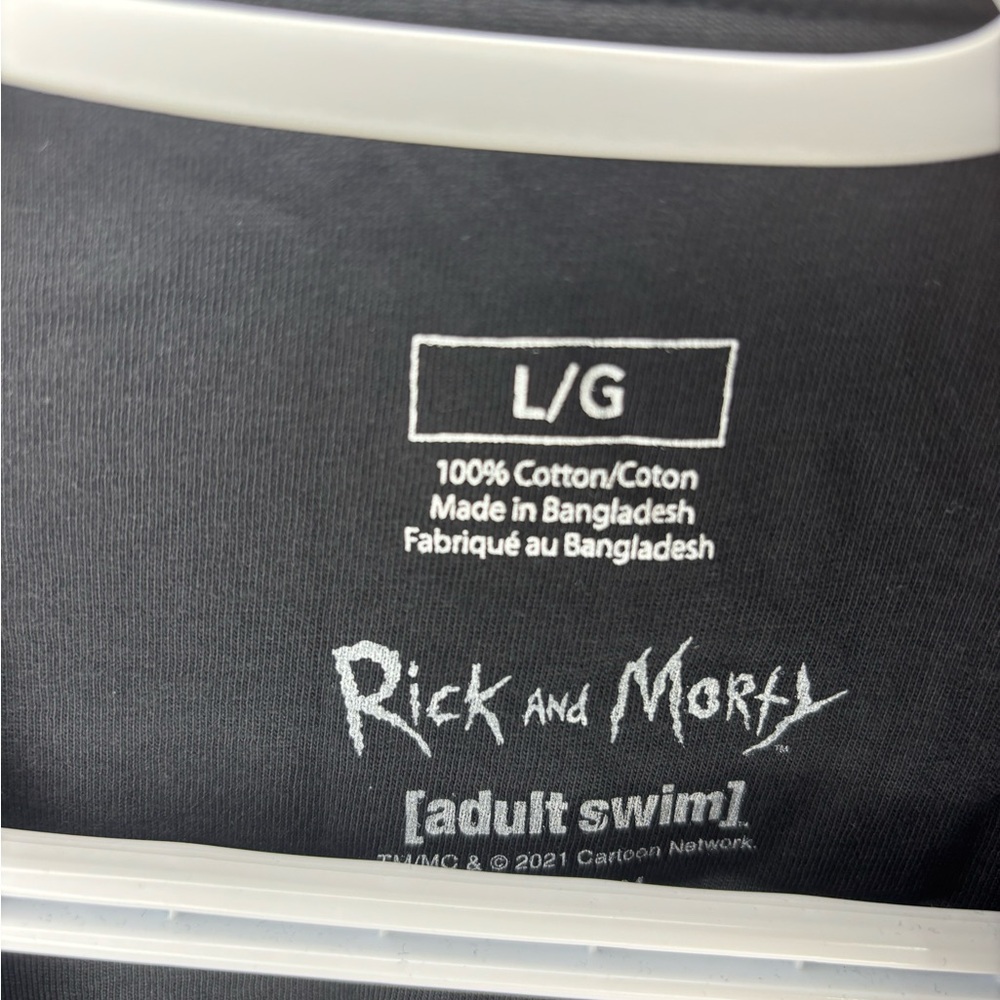 Men’s shirt, long sleeves, Rick and Morty, Size large - Picture 3 of 3